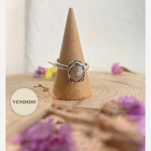 Anillo de plata ecológica 925 y ópalo mexicano.